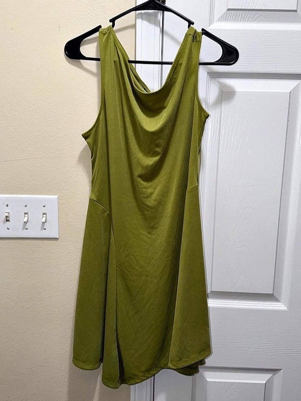 Old Navy Cowl Neck Midi Dress in Green Size Medium